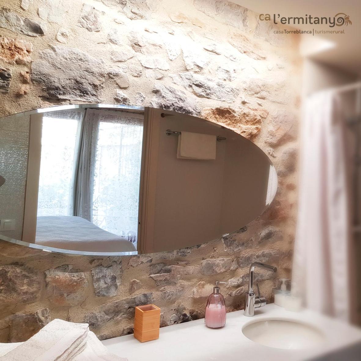 Ca L' Ermitanyo- Casa Torre Blanca ξενώνας Suria Εξωτερικό φωτογραφία